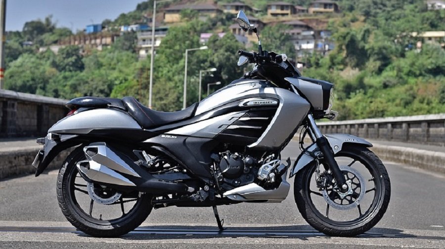 Suzuki_Intruder_150