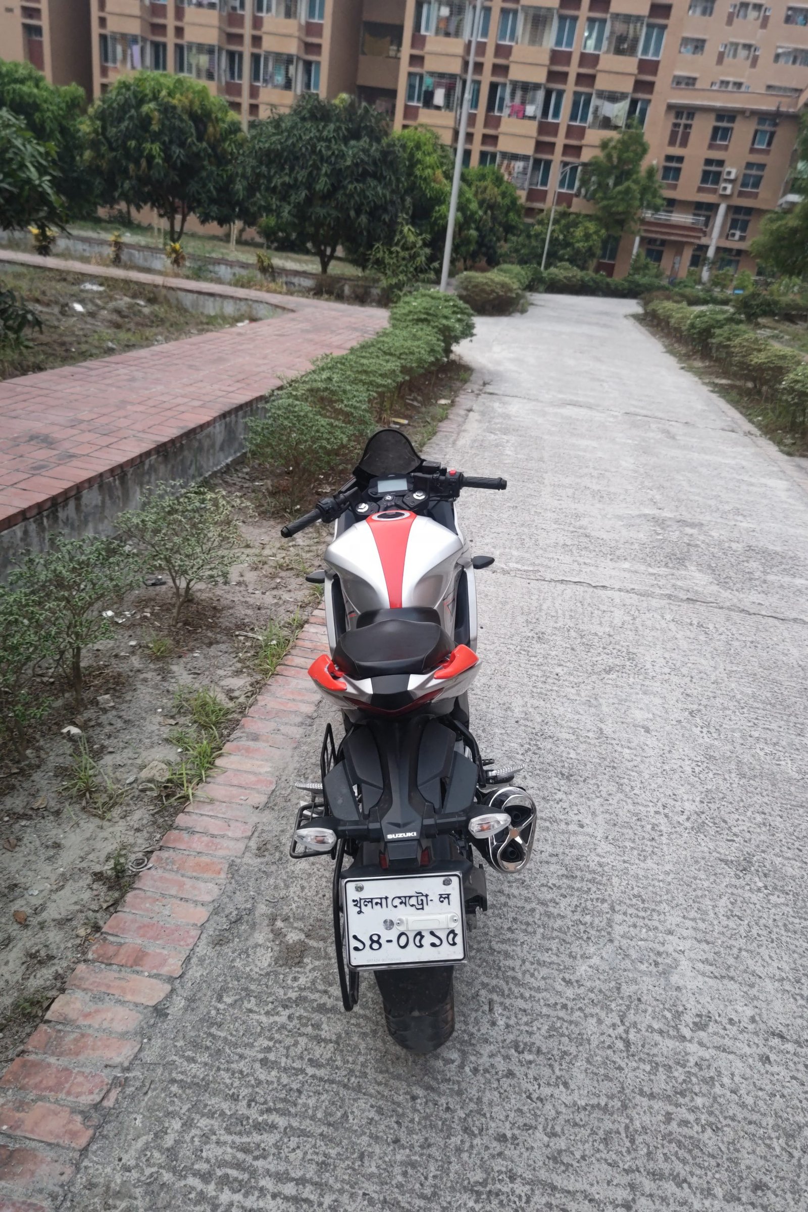 Suzuki gixxer sf fi Abs